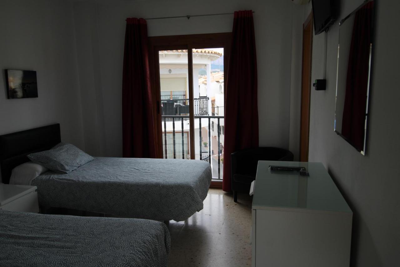 Hostal Fornet Altea Exterior photo