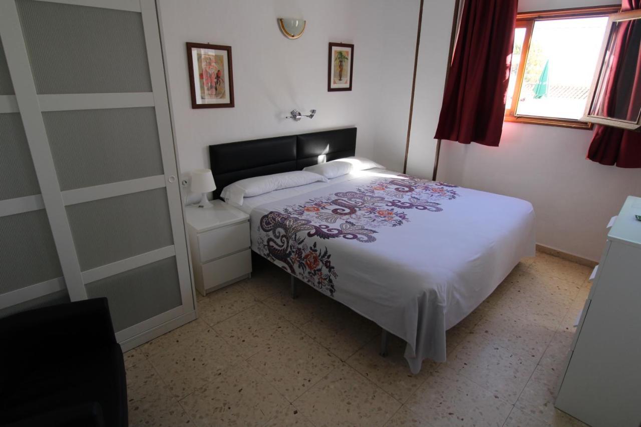 Hostal Fornet Altea Exterior photo